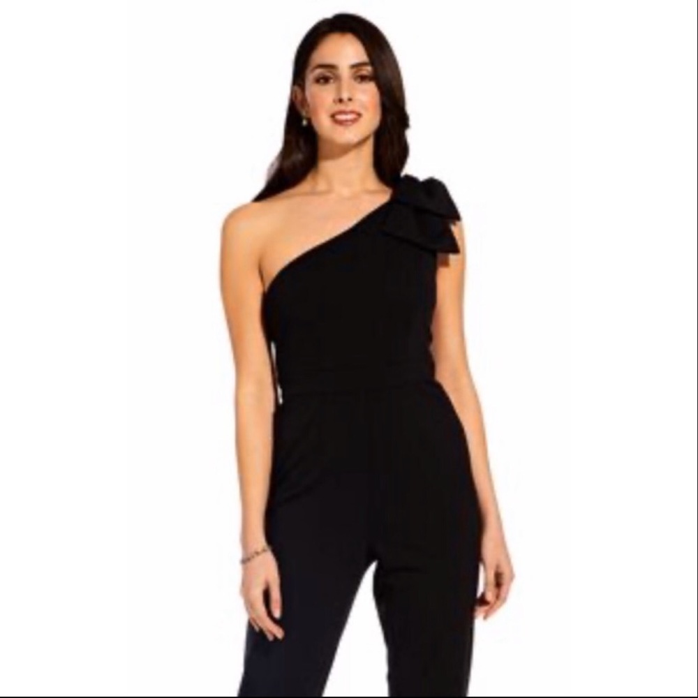 Woman’s Bebe Bow Shoulder Jumpsuit